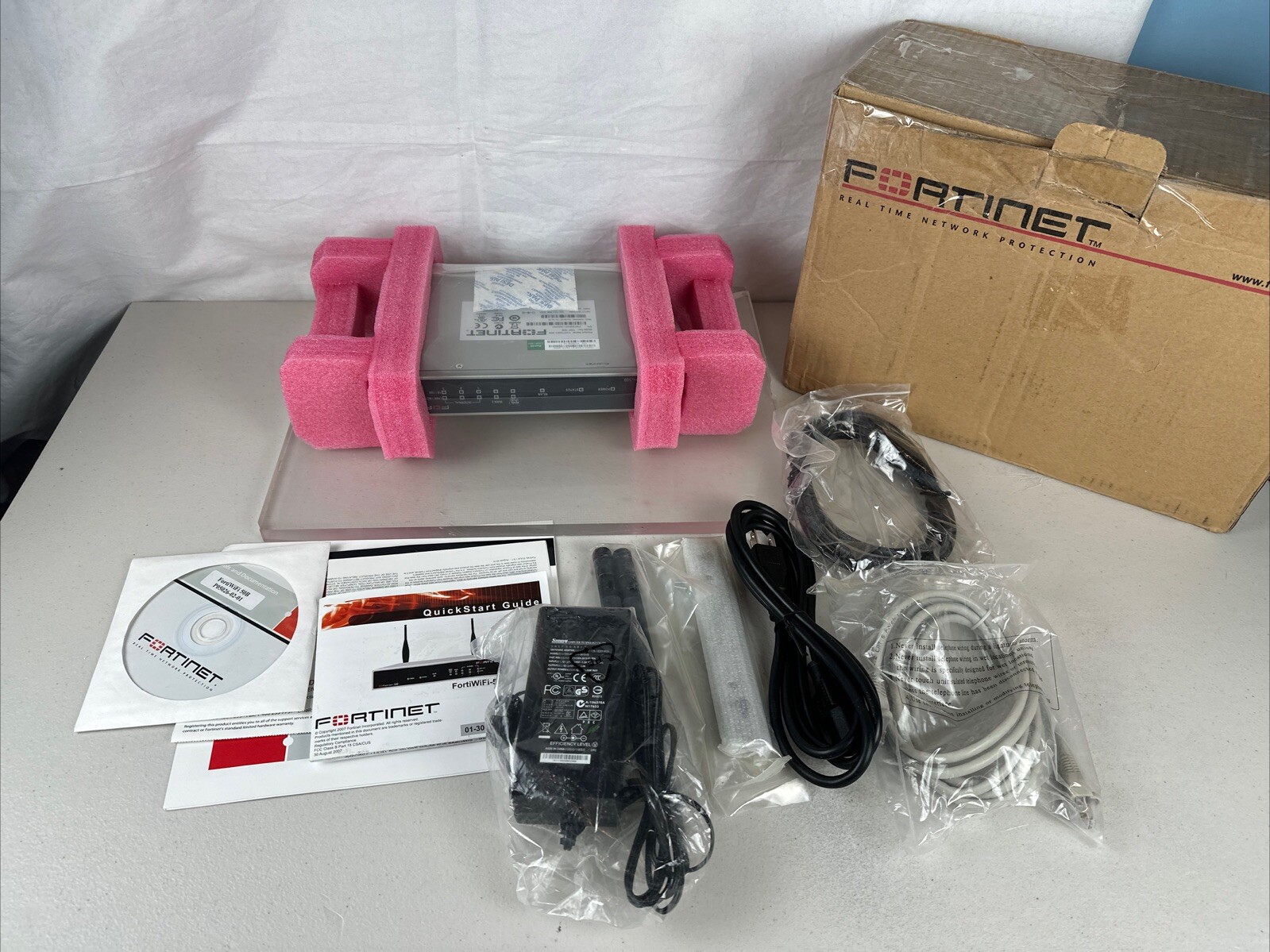 Fortinet FWF-50B Wireless Security Appliance Firewall