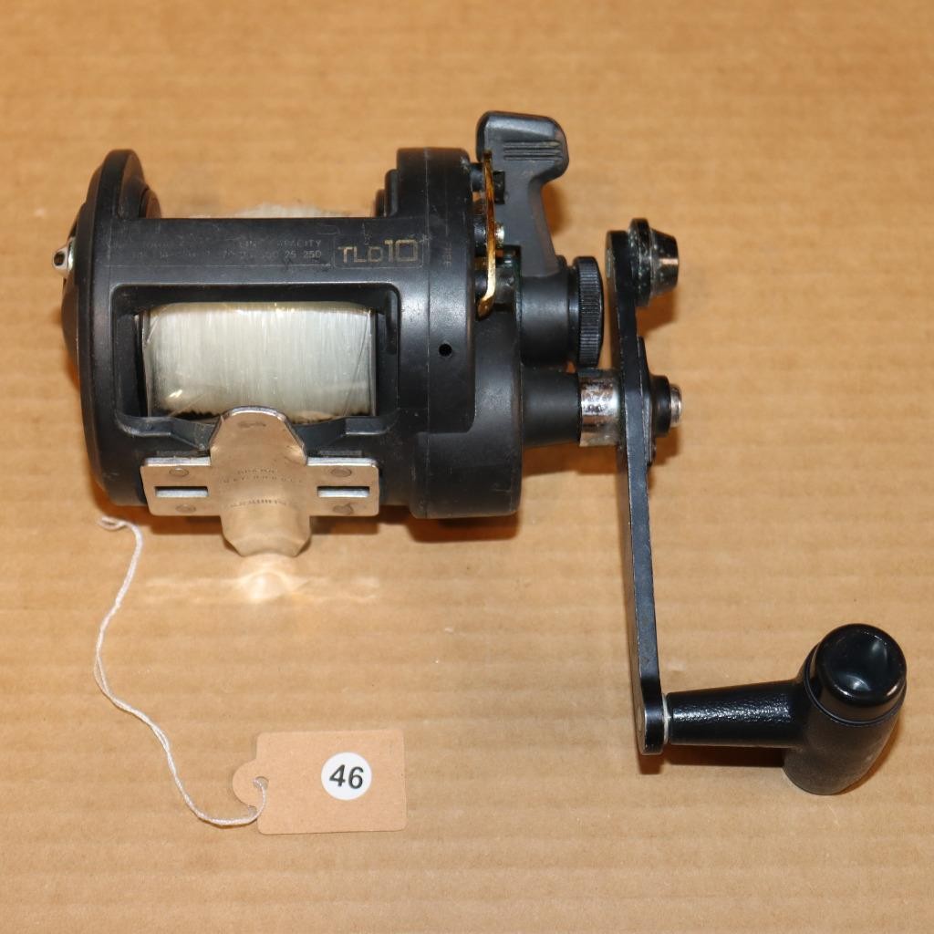 Shimano Triton TLD10 4 Ball Bearing Fishing Reel Japan T-WT46