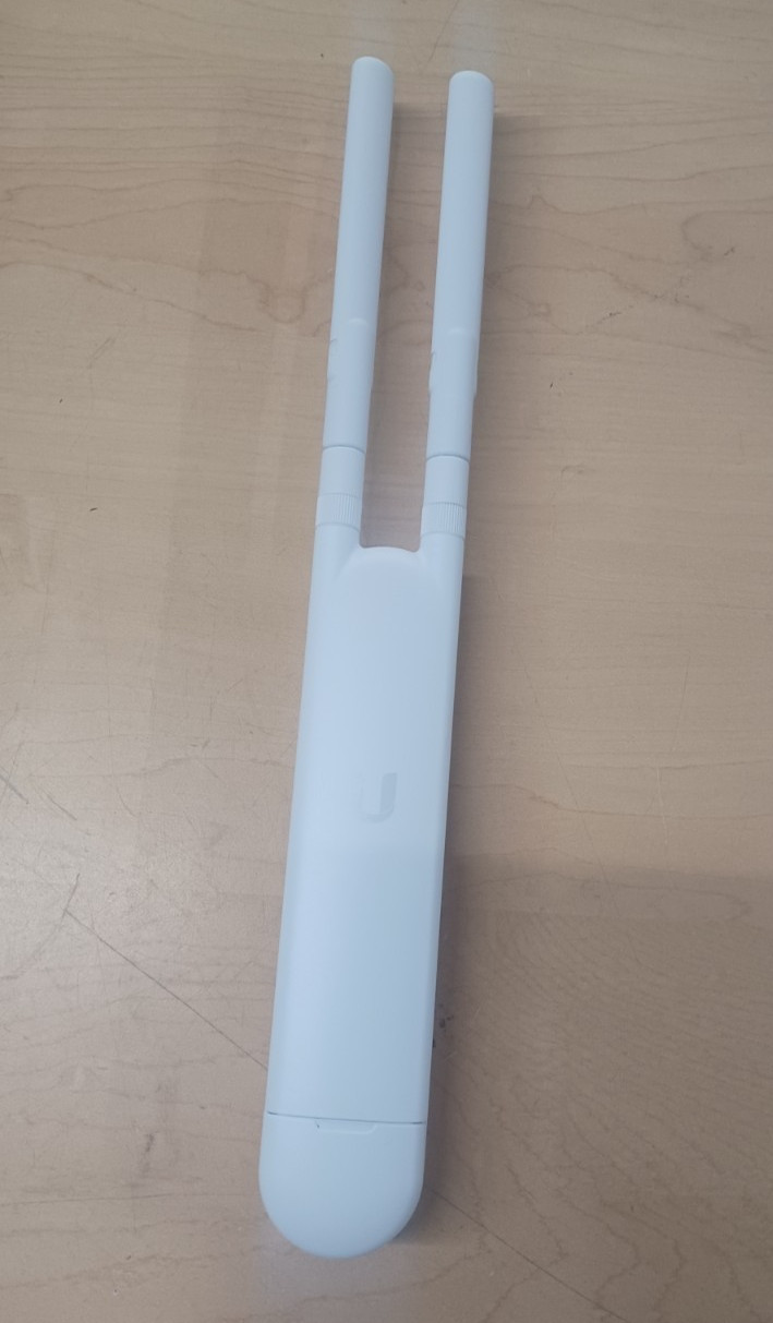 UBIQUITI UNIFI UAP-AC-M AC MESH NETWORK ACCESS POINT