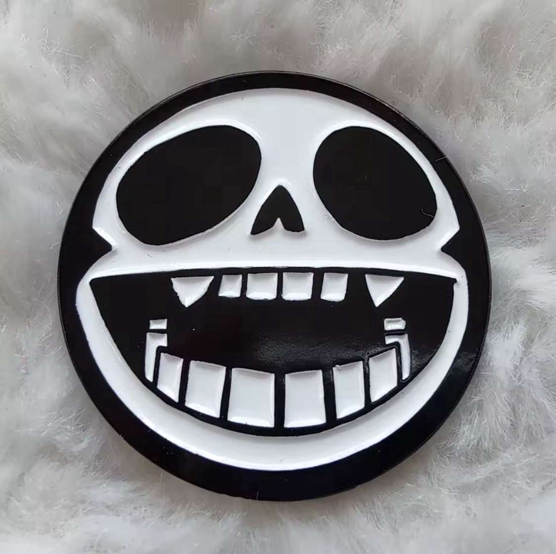Black & White Gorillaz Skull Face Enamel Pin – 3.5cm Cartoon FREE SHIPPING