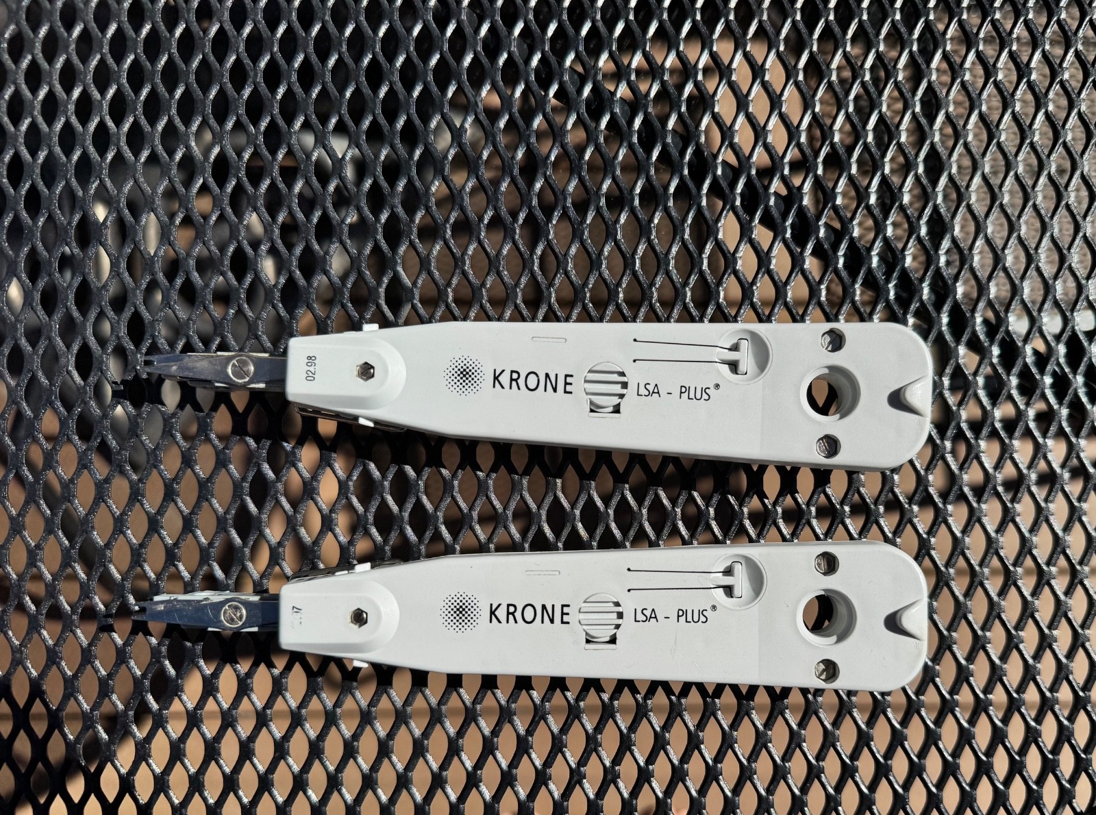 KRONE LSA-PLUS Punch Down Tool w/ Sensor 6647 2 055-01 Telecom Insertion