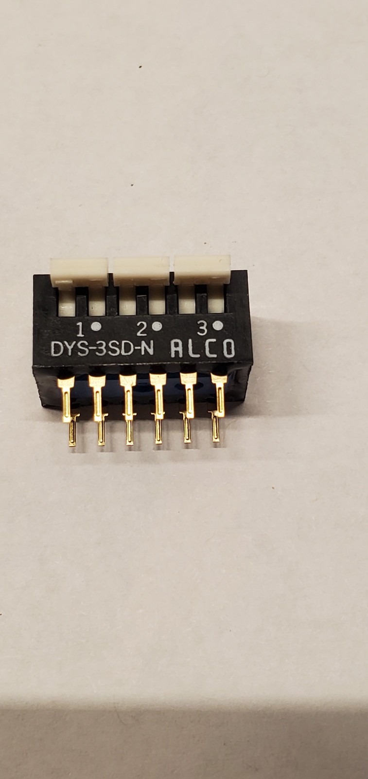ALCO DYS-3SD/DYS-3SD-N Switch, DIP, 3 Position 12 Pin NEW UNUSED