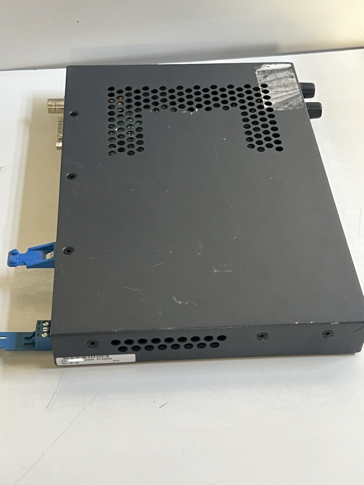 EXTRON DSC 301 HD HDCP-Compliant Video Scaler (Without Ac Adapter)