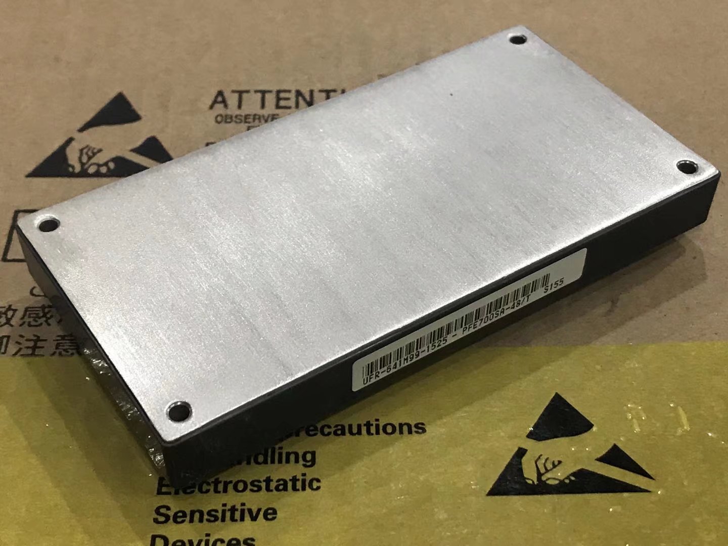 1PCS PFE700SA-48/T LAMBDA Module expert new quality 100%