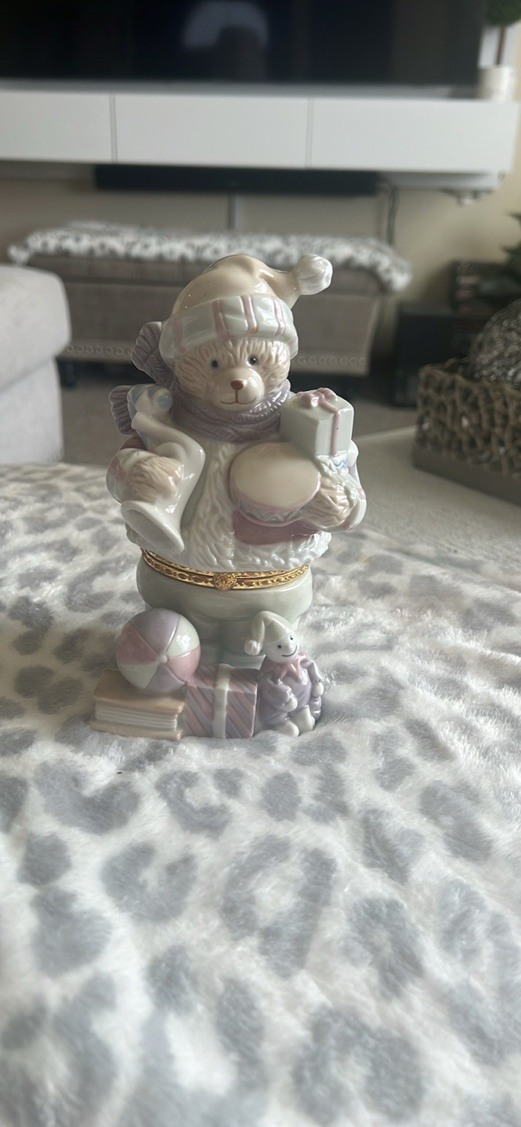 Adorable Bear Trinket Holder.A-19