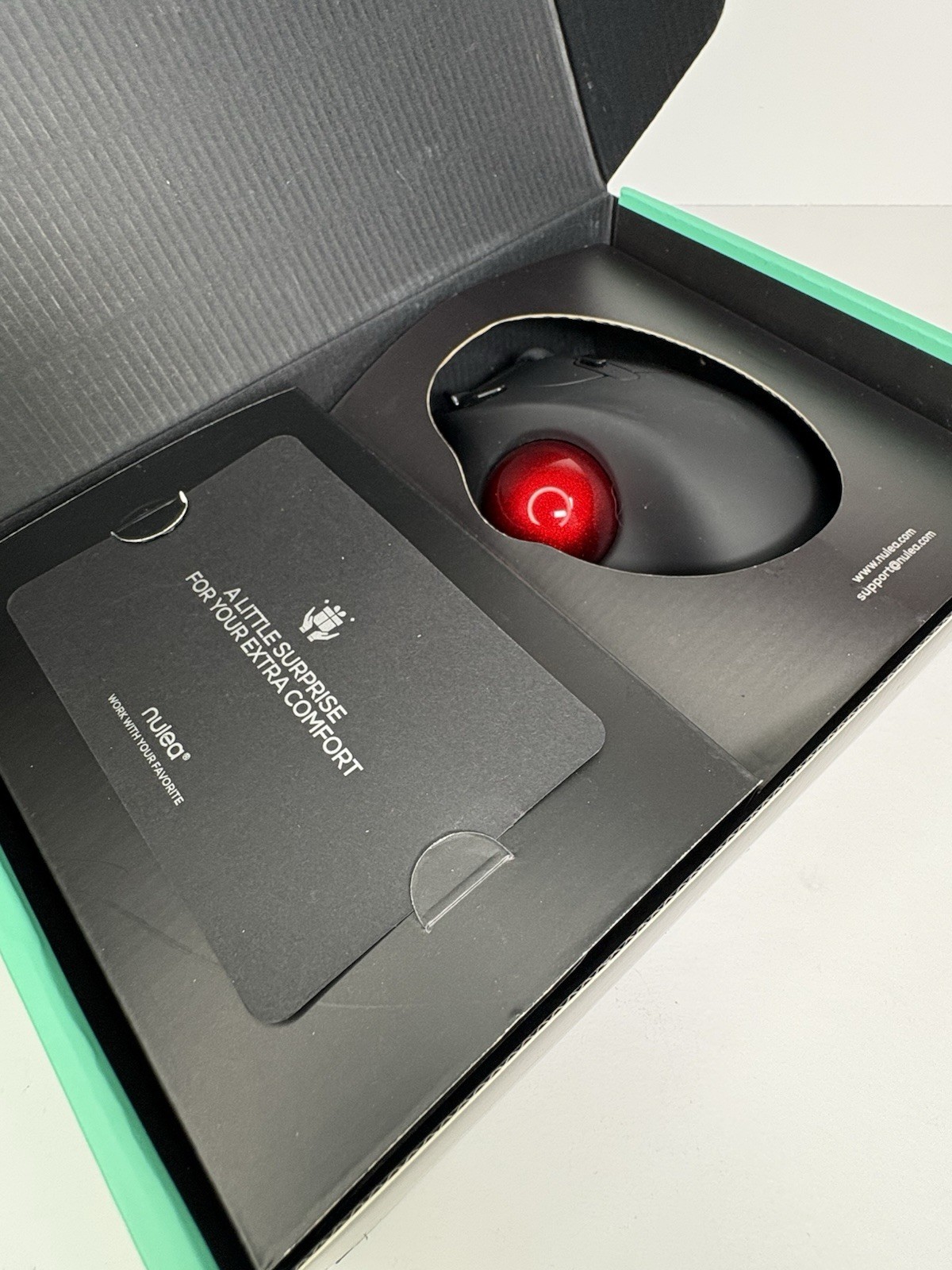 Nulea M501 Wireless Optical Trackball Mouse 5-Button 1600 DPI Black/Red