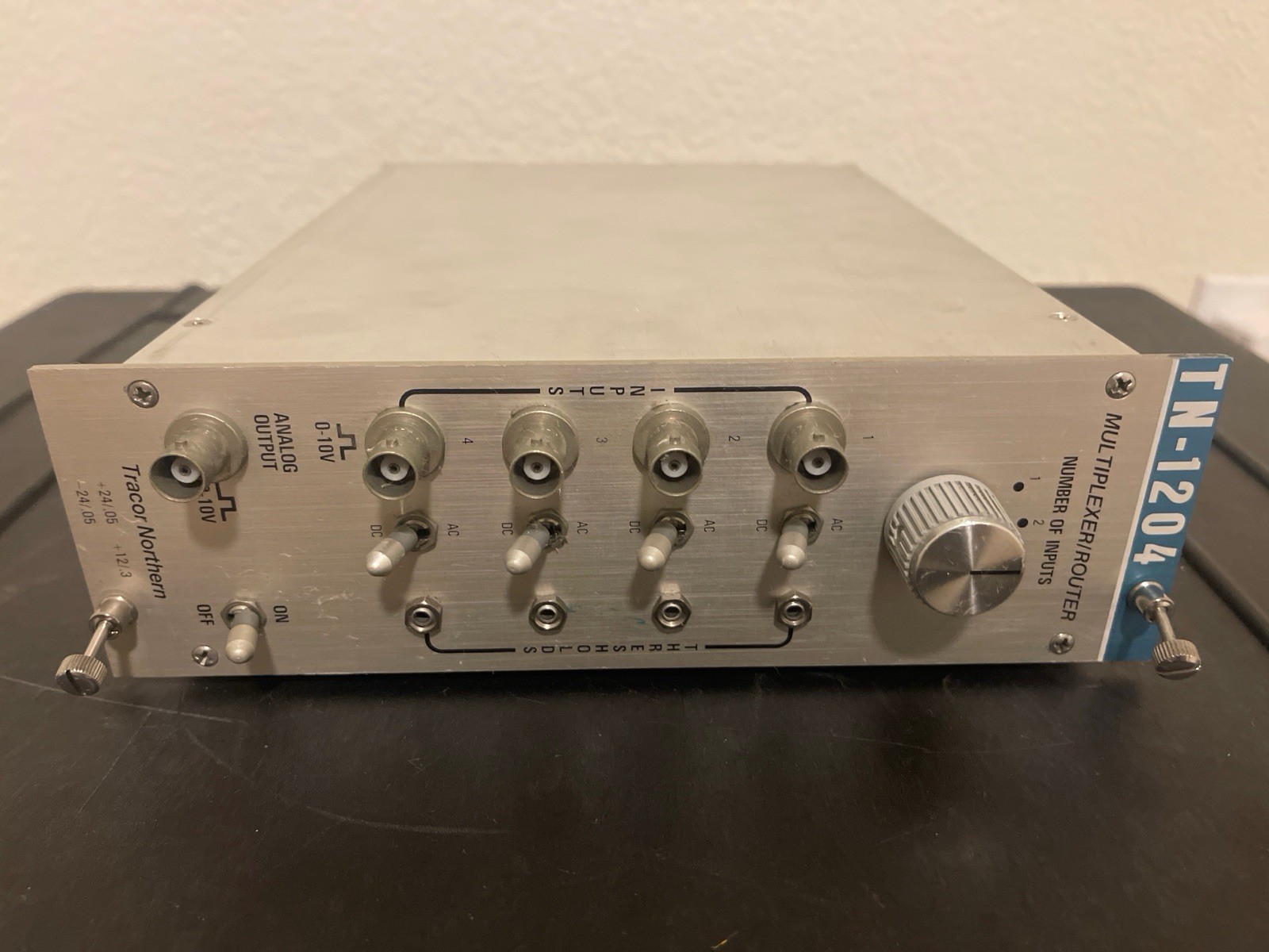 Tracor Northern TN-1204 Multiplexer Router Scientific Analyzer Module