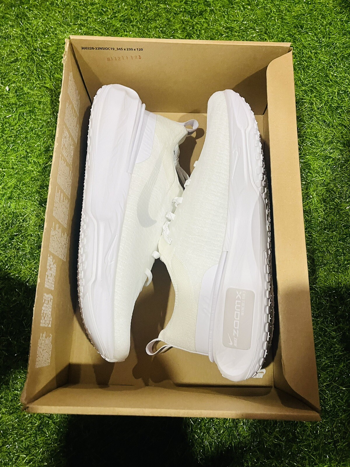 Nike ZoomX Invincible Run FK Triple White Mens Multi Sizes DR2615-103