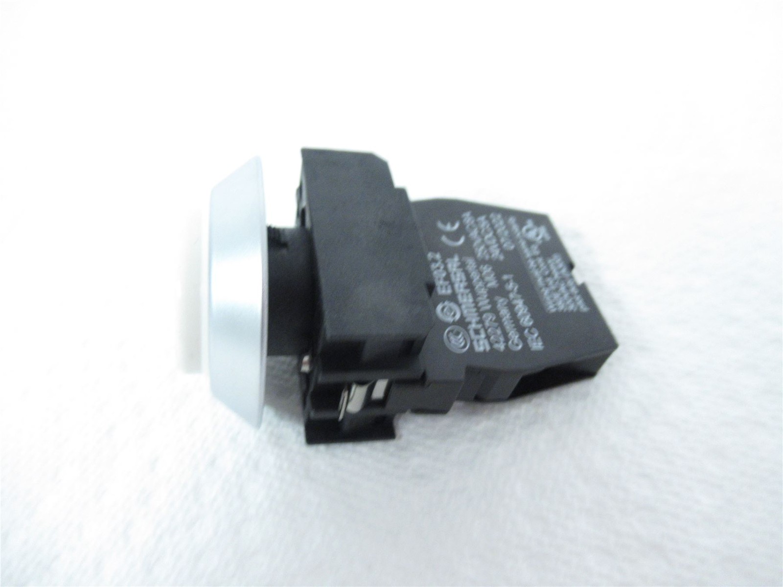 242601 New-No Box; Schmersal 9615421 Switch Assembly Enable PB-975