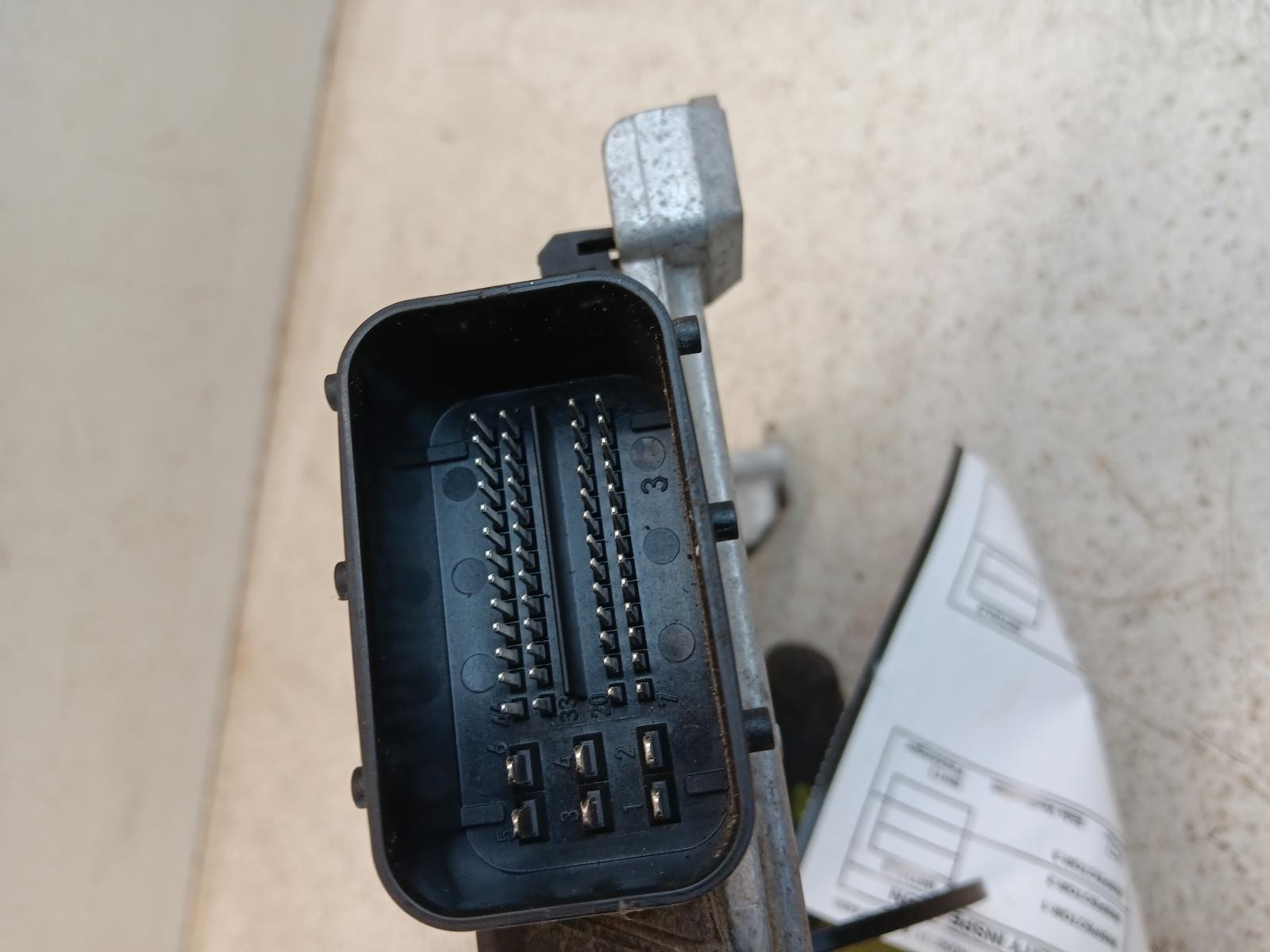 17 18 19 CHRYSLER PACIFICA Chassis Brain Box