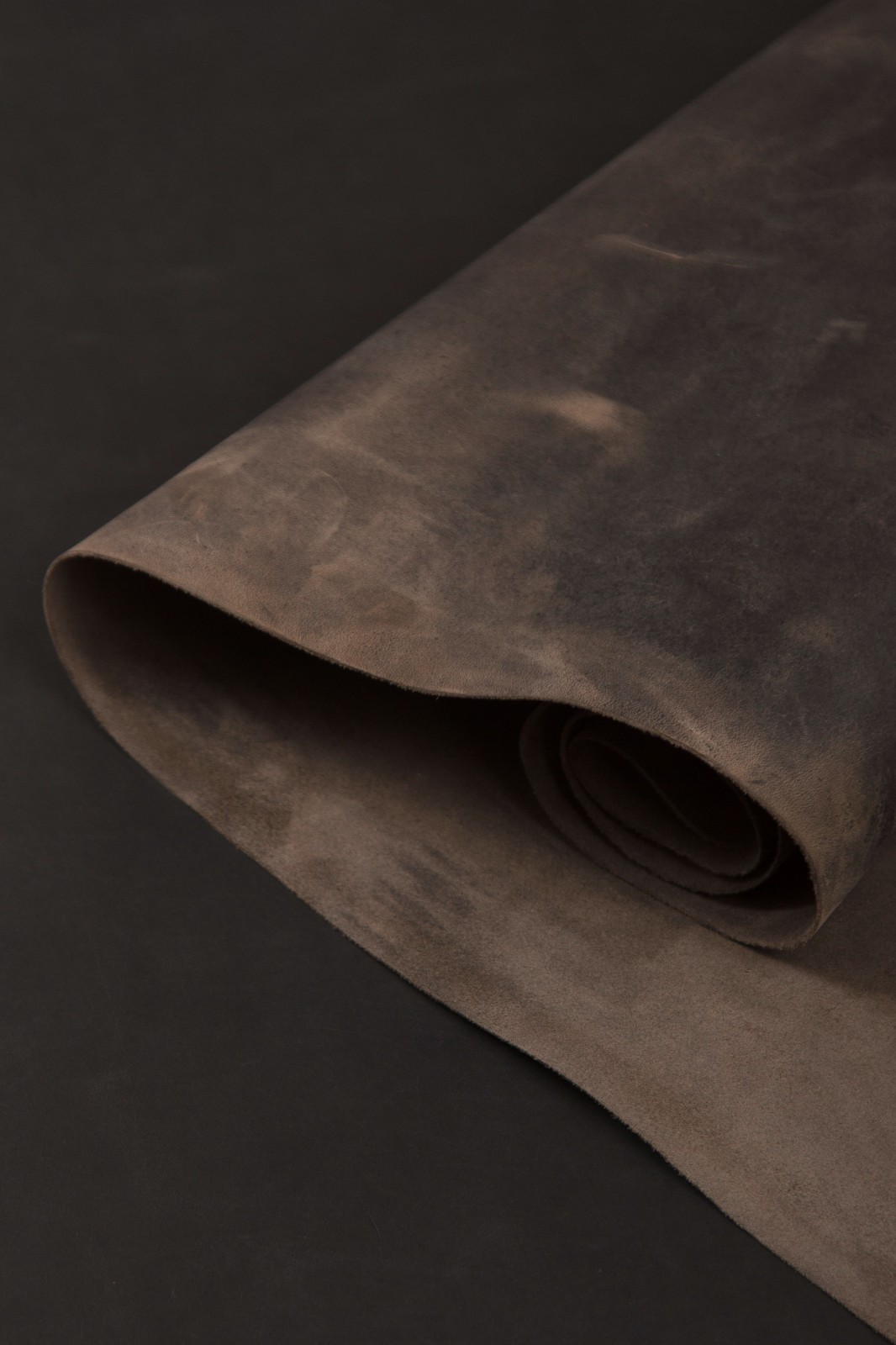 Premium Rustic Soil Full Grain Crazy Horse Leather Hide 2m2, 1.4mm (3oz) Genuine