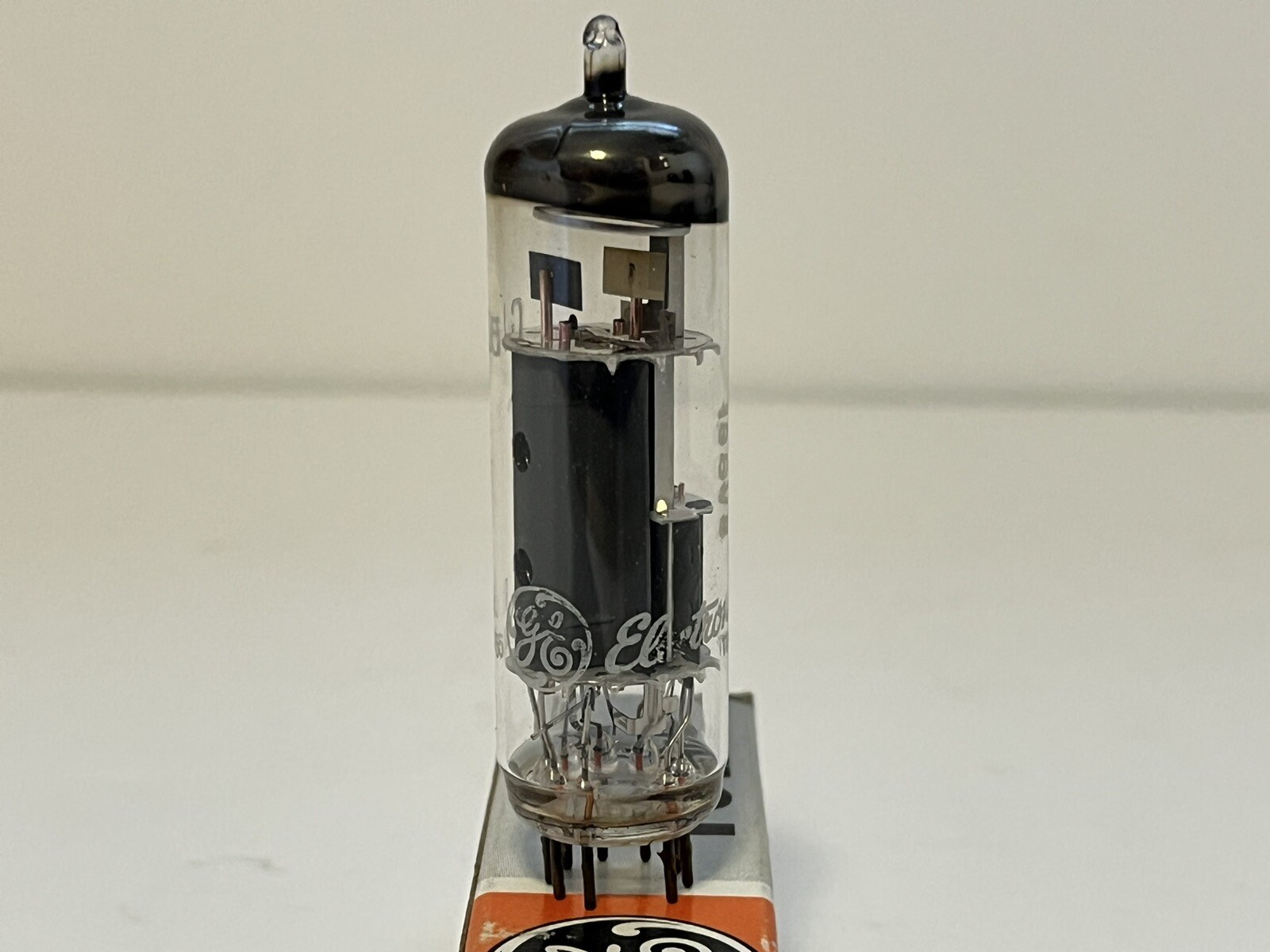 GE 10GV8 Vacuum Tube Tests Good