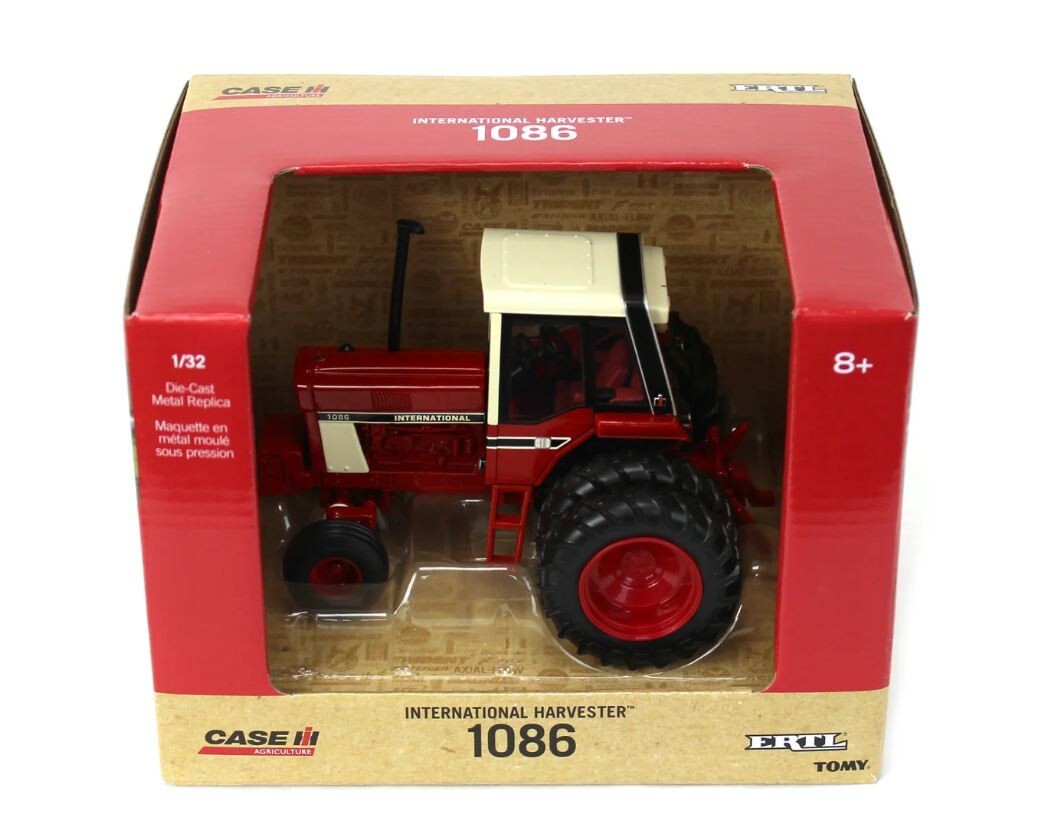 1/32 International Harvester 1086 Wide Front Tractor with Rear Duals ZFN44316