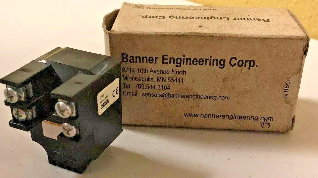 NEW, BANNER ENGINEERING CORP. 2PBR2 / 26611 POWER BLOCK, EID: 3026611, FREE SHIP