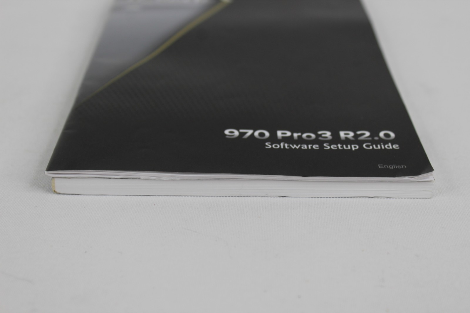 ASRock 970 Pro3 R2.0 Quick Installation & Software Setup Guide Multi-Language