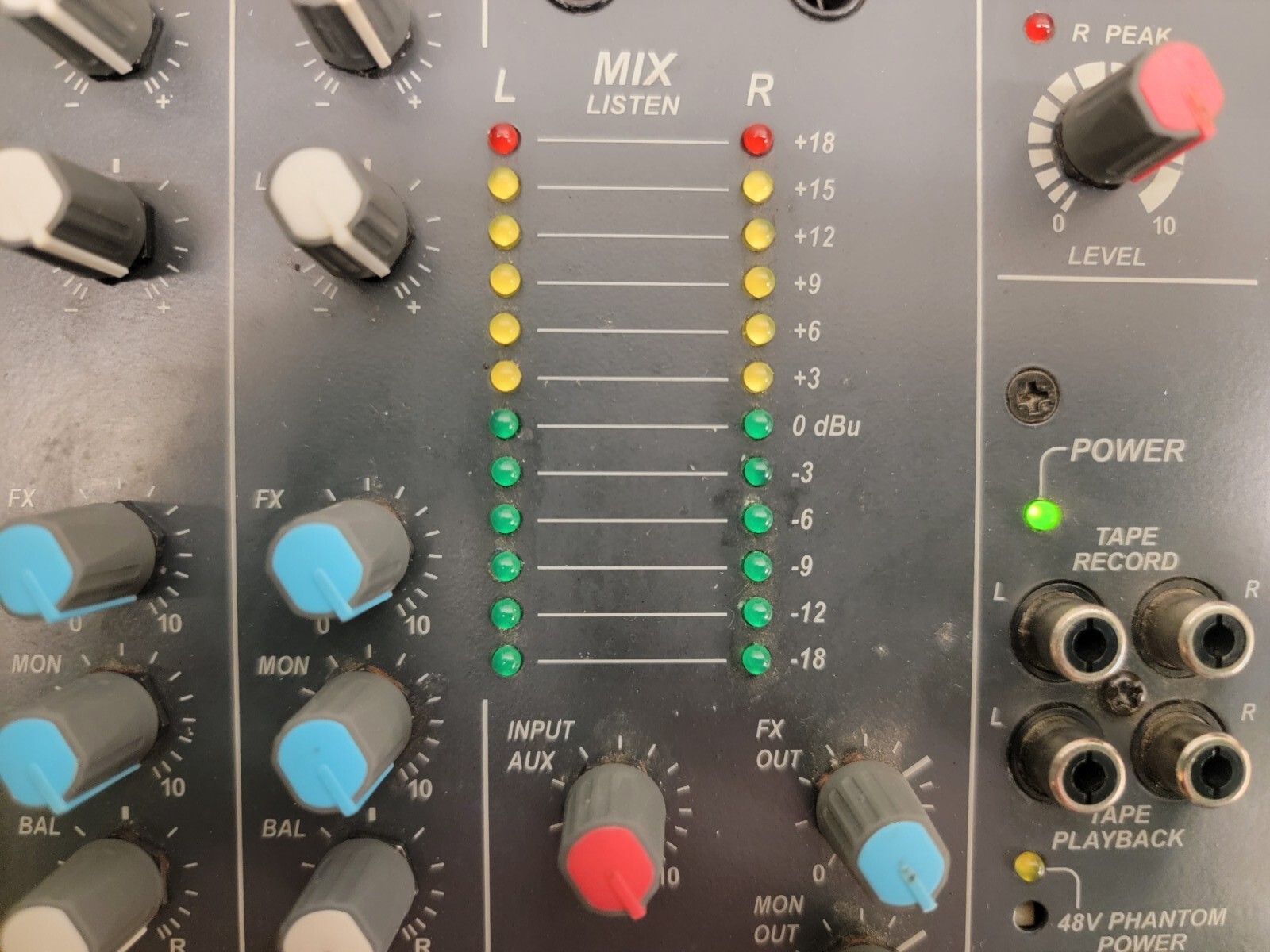 Studio Master P400 Powerpack Mixer. Fast Shipping!