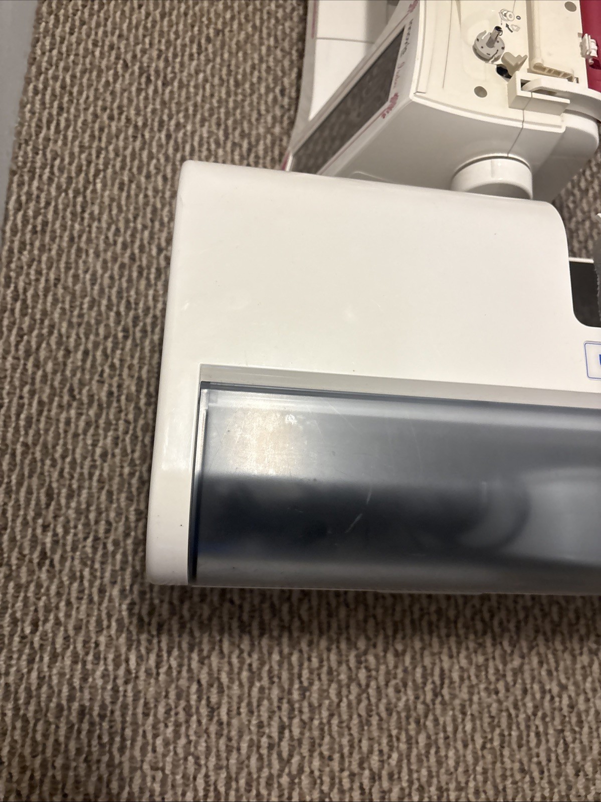 Laura Ashley Innov-ís 5000 Sewing Machine **(Missing Embroidery Attachment)*