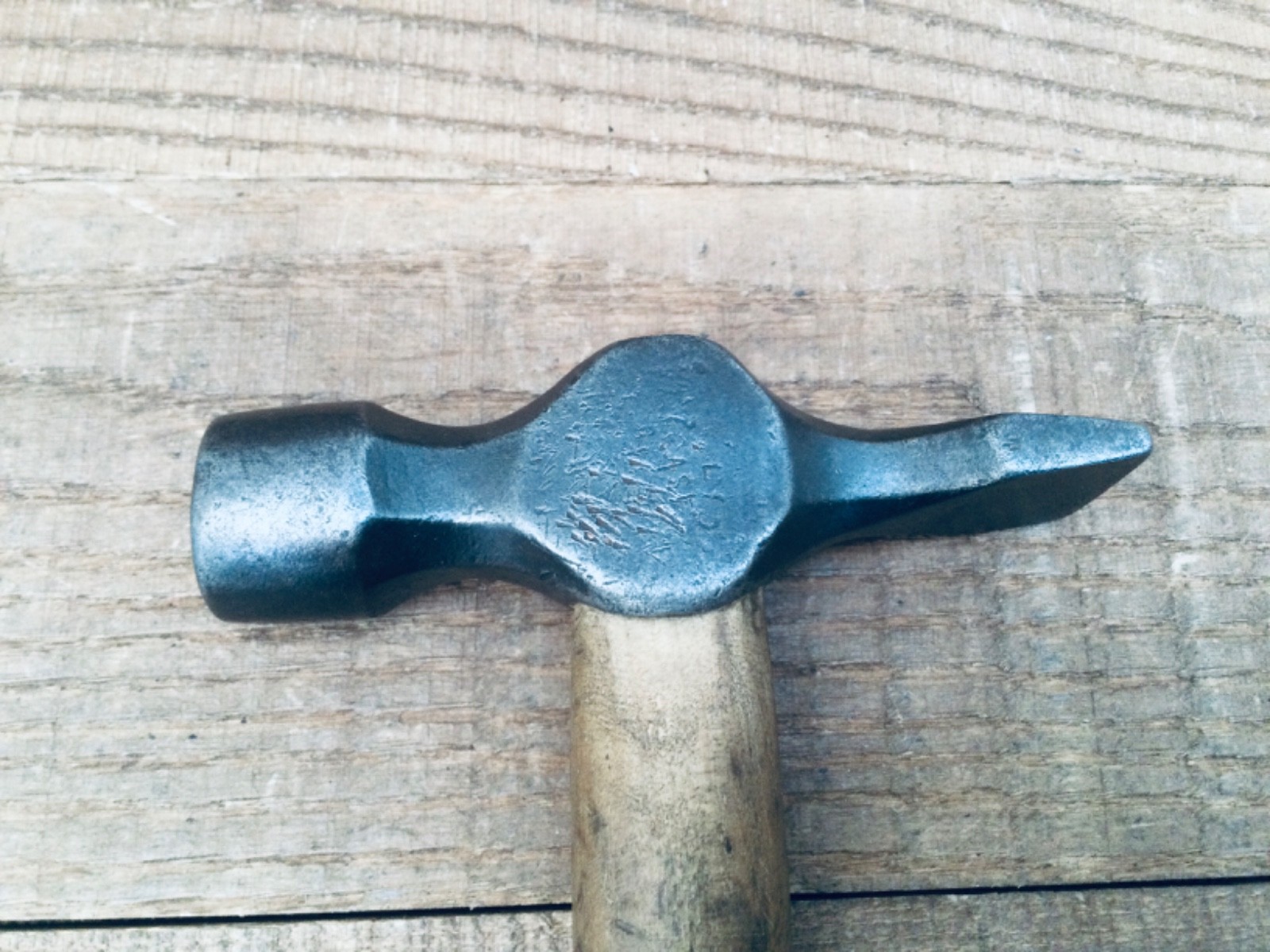 Vintage 8oz Carpentry Cross Pein Hammer