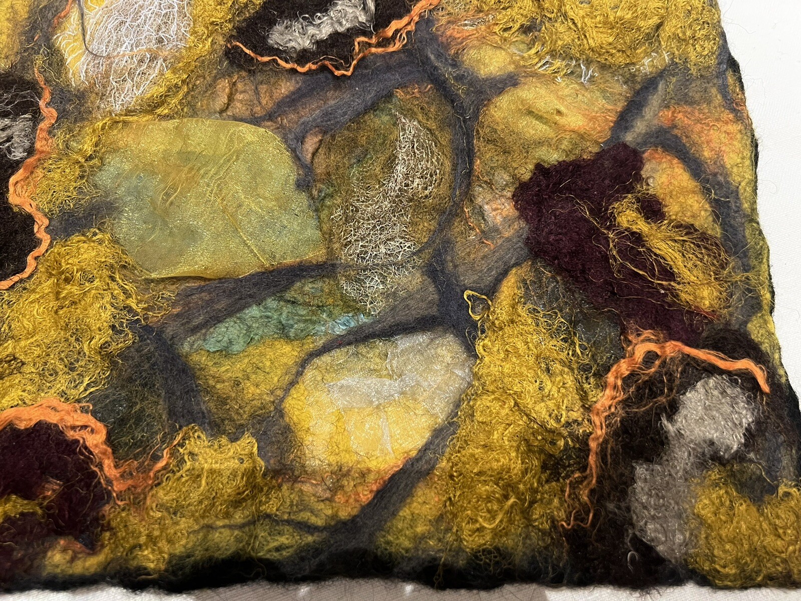 Beautiful Wet Felting Wool & Silk With Magnificent Ceranchia Cocoons Mat