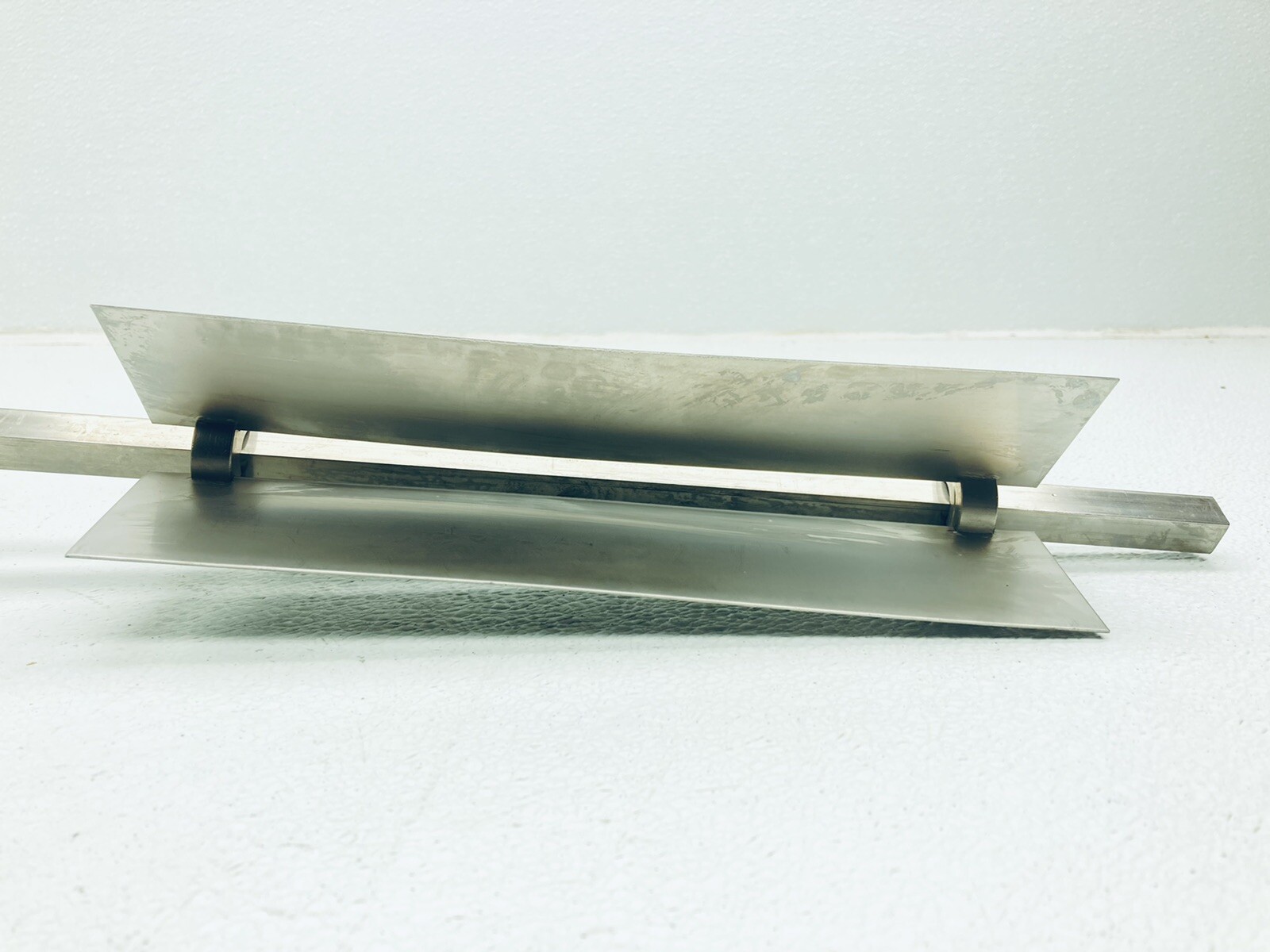 UNUSED AUBURN TRIBO FLOW SENSOR 2000 SERIES