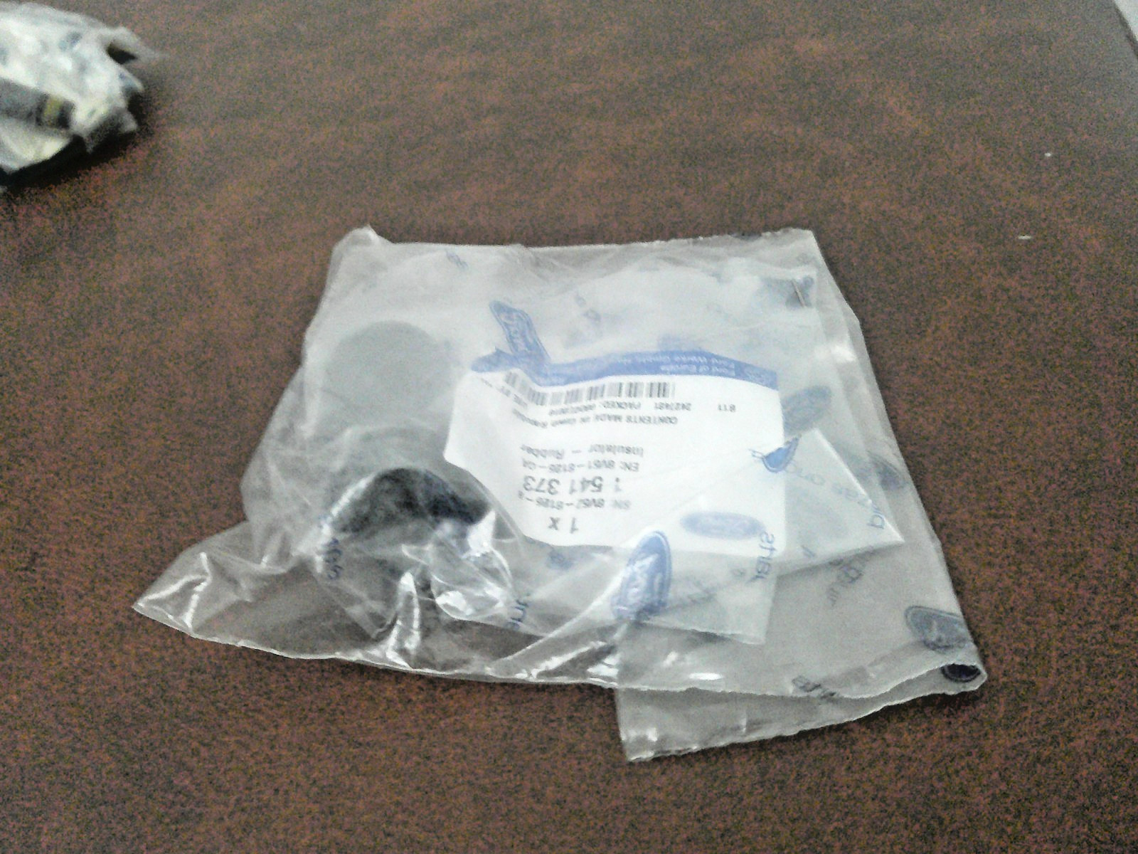 2 X Genuine Ford Transit / Tourneo Courier Intercooler rubber insulator NEW