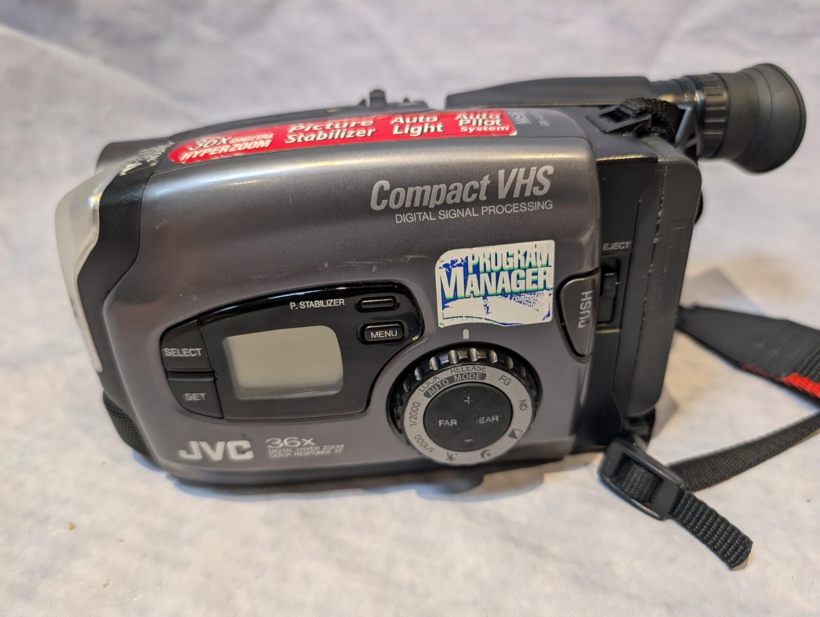 JVC Videomovie GR-AX770E Video Camcorder - UNTESTED