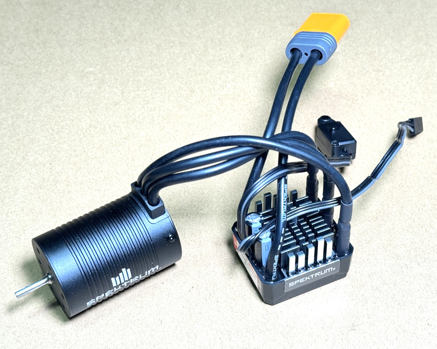 Losi 22s Sprint Brushless Motor 3300KV ESC Spektrum Firma 45amp SPMX1106 2359