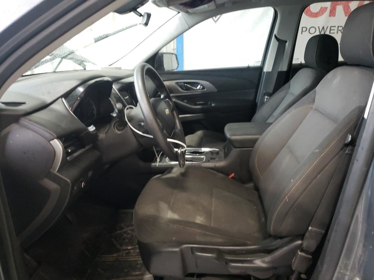 TRAVERSE 2019 Glove Box 4979556