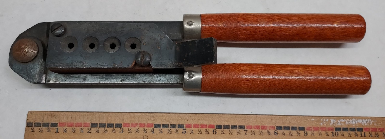 4 Cavity Lyman 358 91 Gang Bullet Mold and Handles 38/357 mag Wadcutter