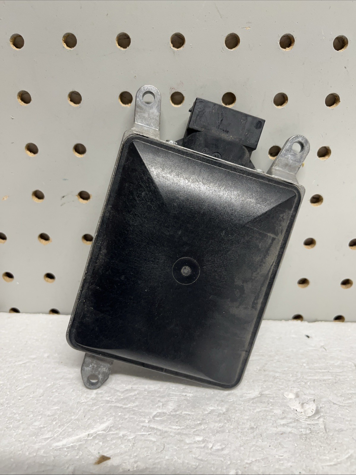2013-2017 Audi A4 A5 S4 S5 Blind Spot Radar Sensor Module OEM 8T0907566B (0249)