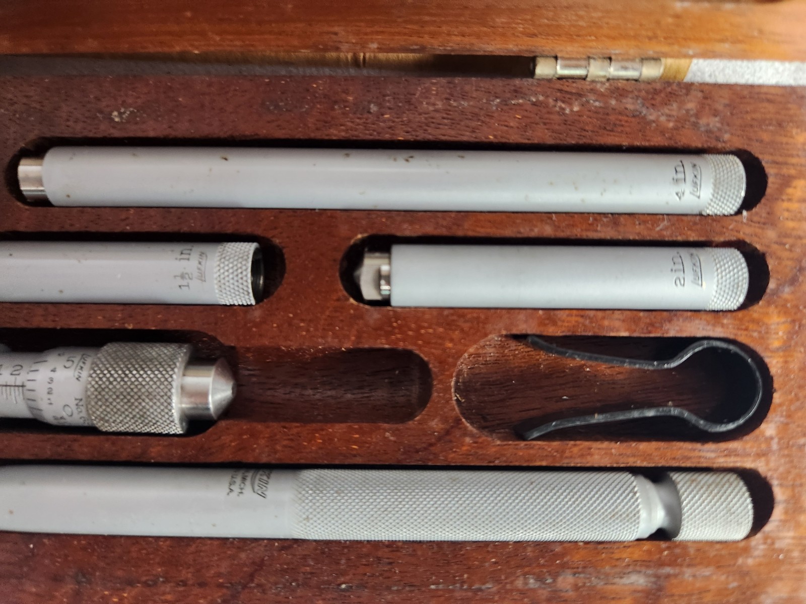 LUFKIN RULE NO 680A Inside Micrometer SET 1.5-8" Complete