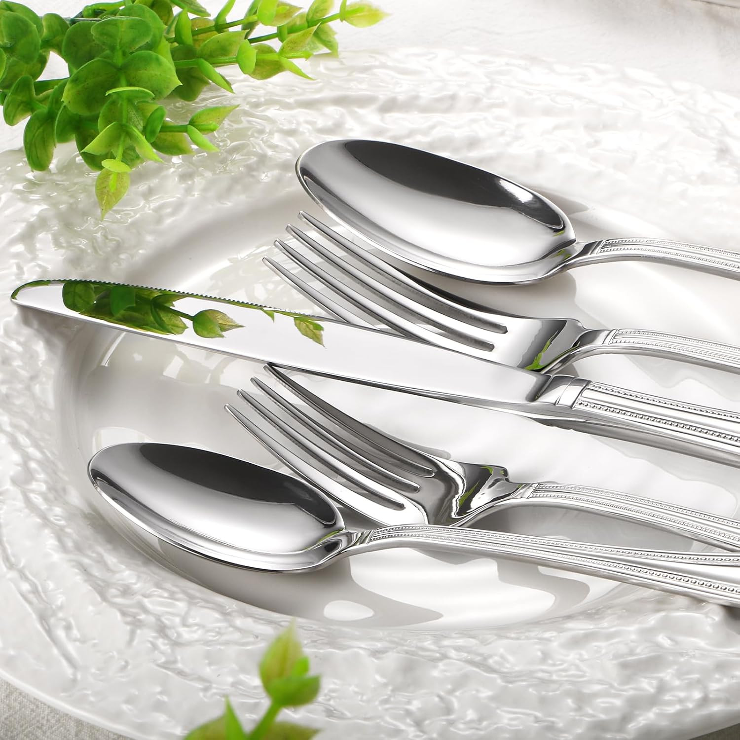 Silverware Set for 8, 40-Piece 18/10 Stainless Steel Flatware Set