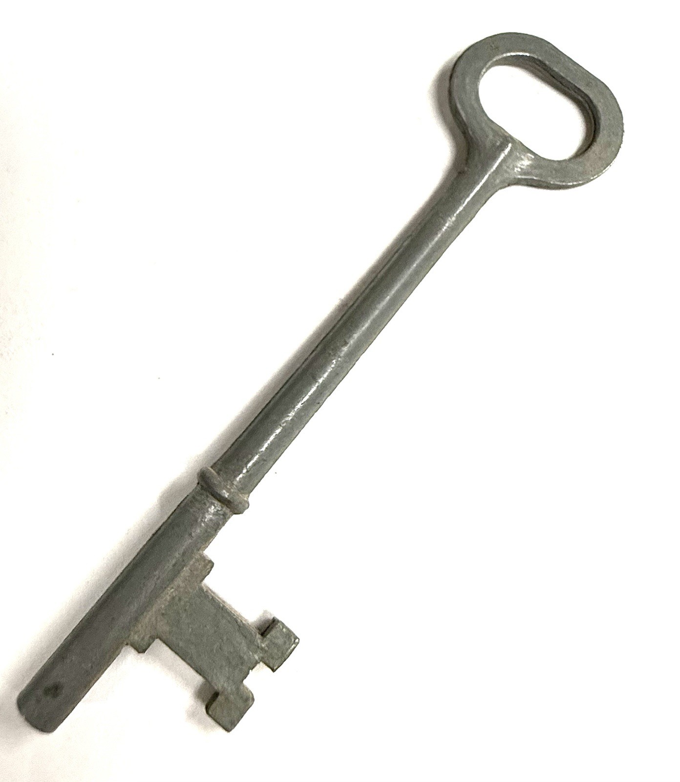Antique Metal Skeleton Key Unmarked 3” Solid Barrel Steel Gray 041