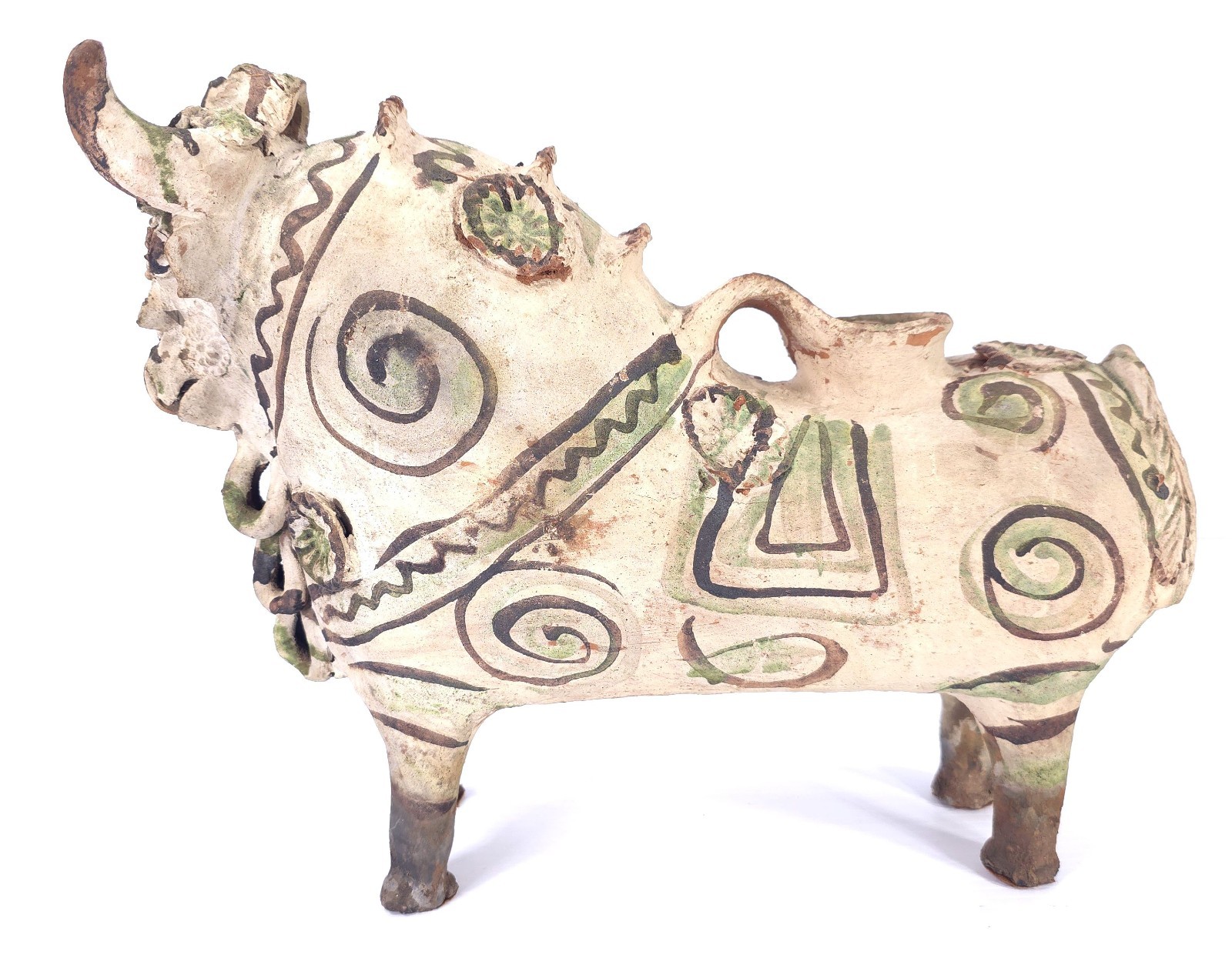 Large Torito de Pucara' Ceramic Peruvian Bull Sculpture - Great Character