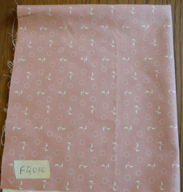 Fat Quarter Fabric 18"x22" Salmon Colored Print FQ030