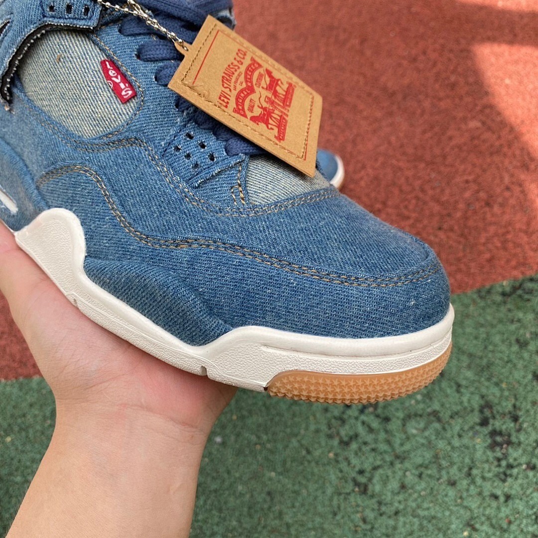 AJ4 Retro “Levi's Denim” Levi's Denim Bluel AO2571-401 NEW Men's Size 4-11