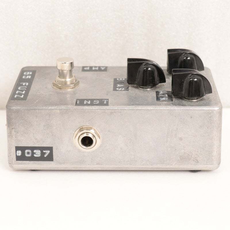 Shins Music 65 Fuzz Guitar Effects Pedal NPN Silicon Transistor Used