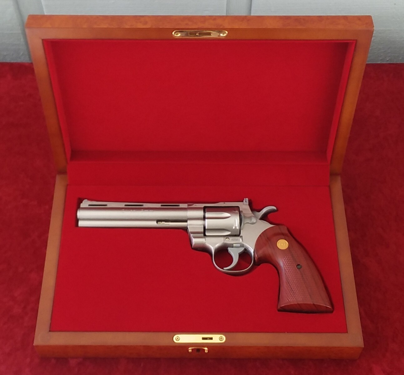 Colt Revolver Python Diamondback Anaconda Fitted Wood Presentation Case Box