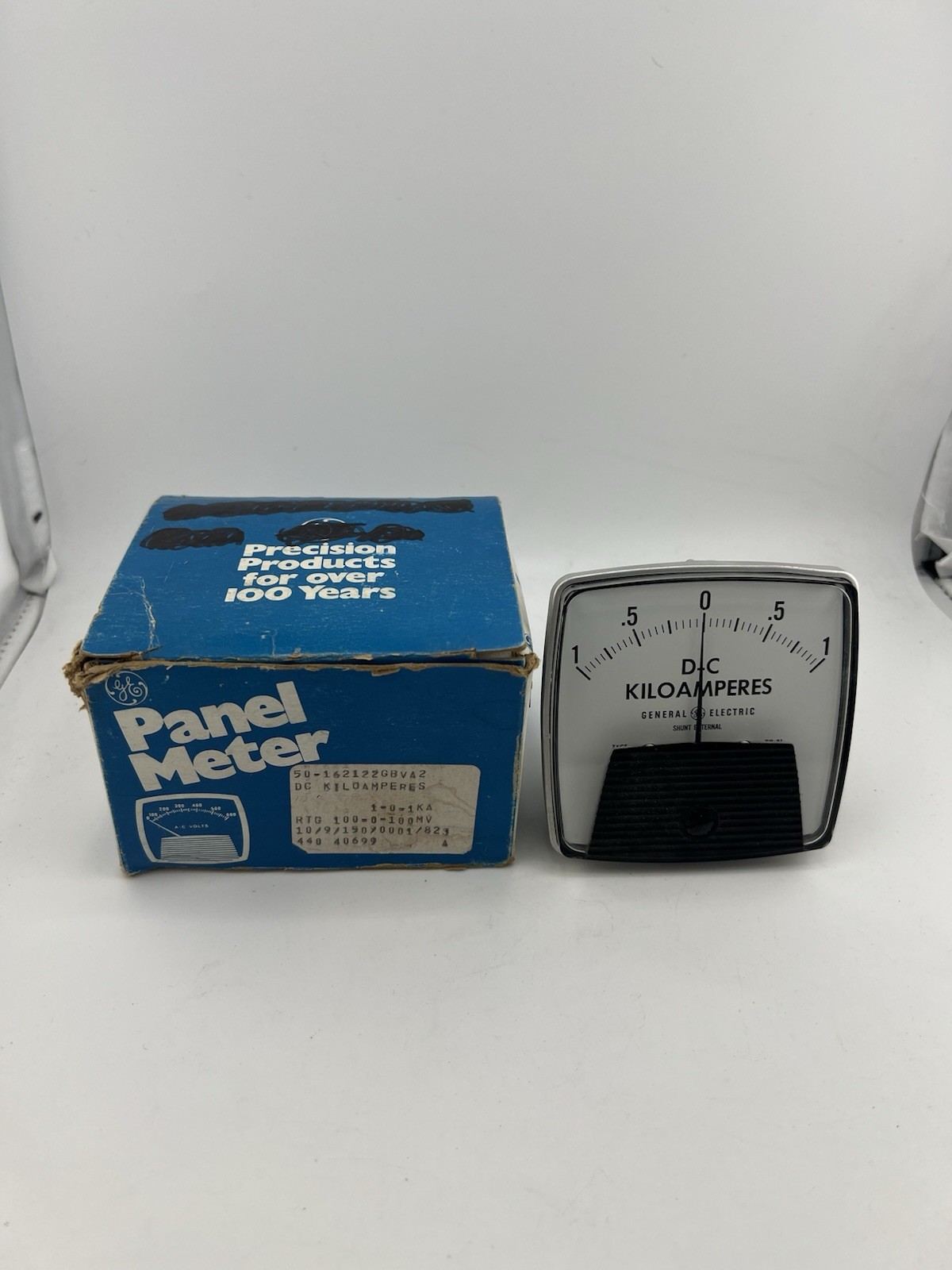 GE Panel Meter DC Kiloamperes 0–1kA 100mV Analog Gauge 50-162122GBVA2 NOS