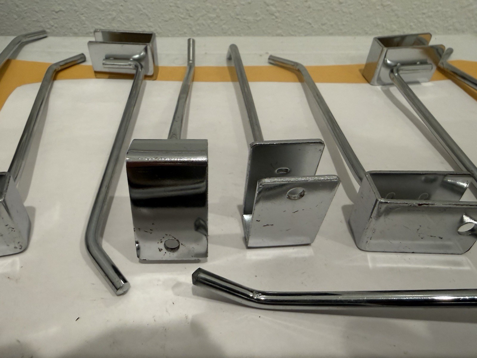 New Qty (10) Econoco H6 Rectangular Tubing Display Hook, 6", Chrome Finish
