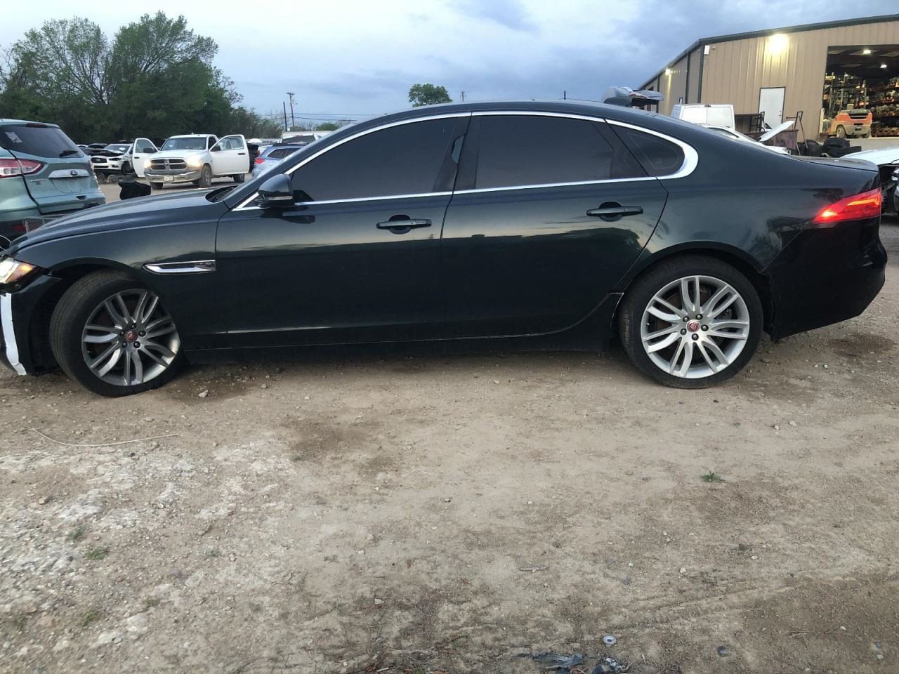 Sun Visor Left Driver Fits 16-19 XF 935945