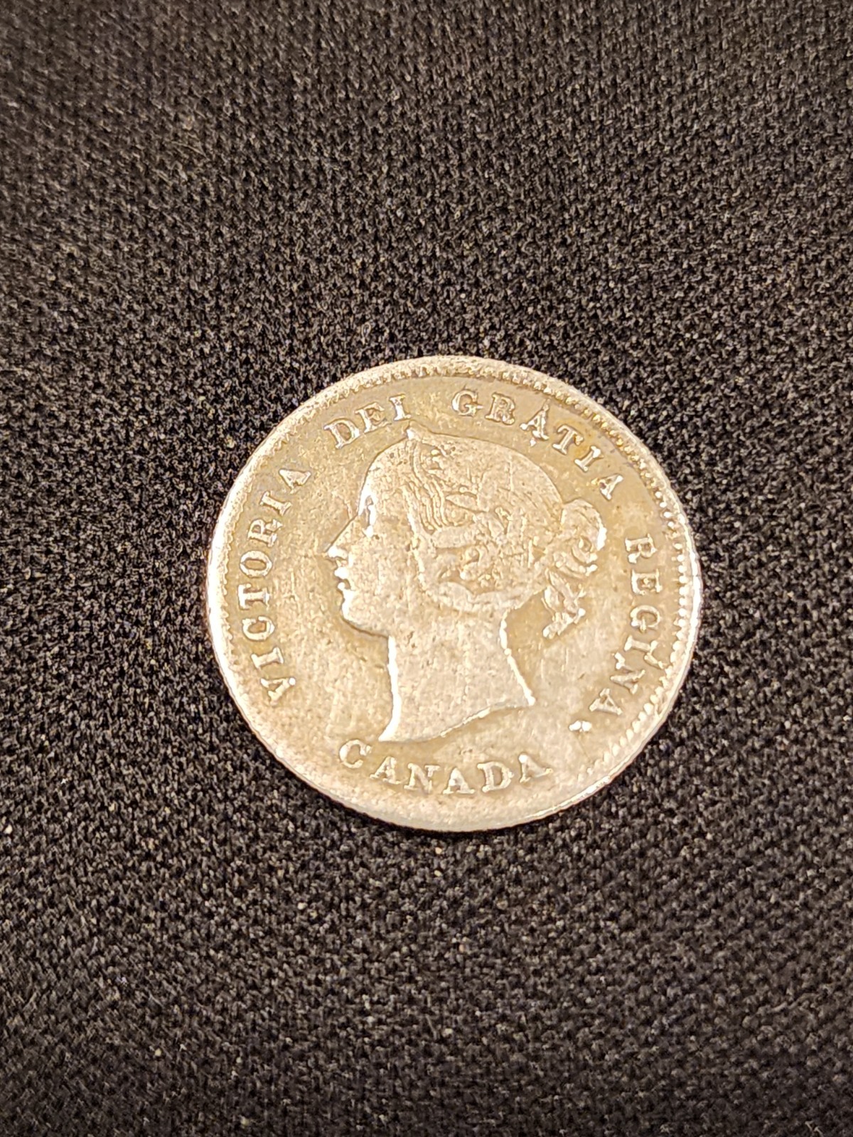 1870 Canada 5 Cents - Raised Border Silver Coin