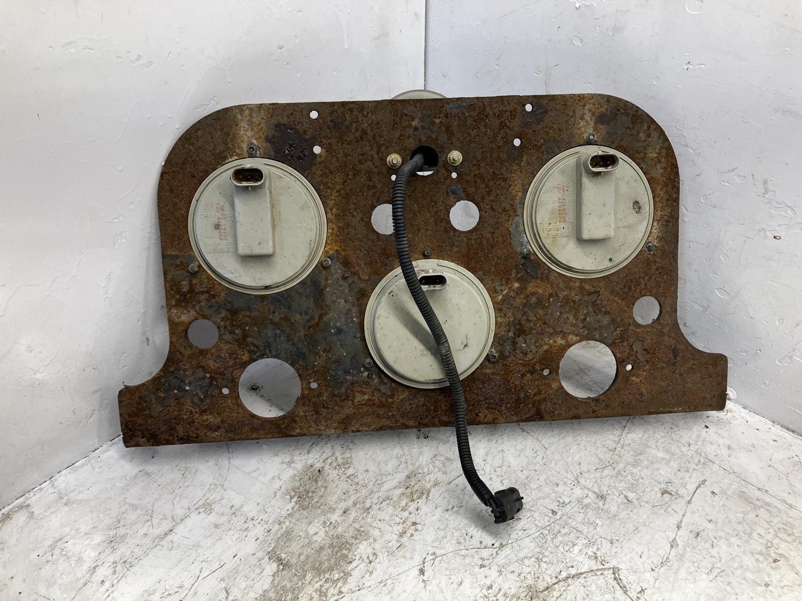 Freightliner CASCADIA Tail Panel - Used