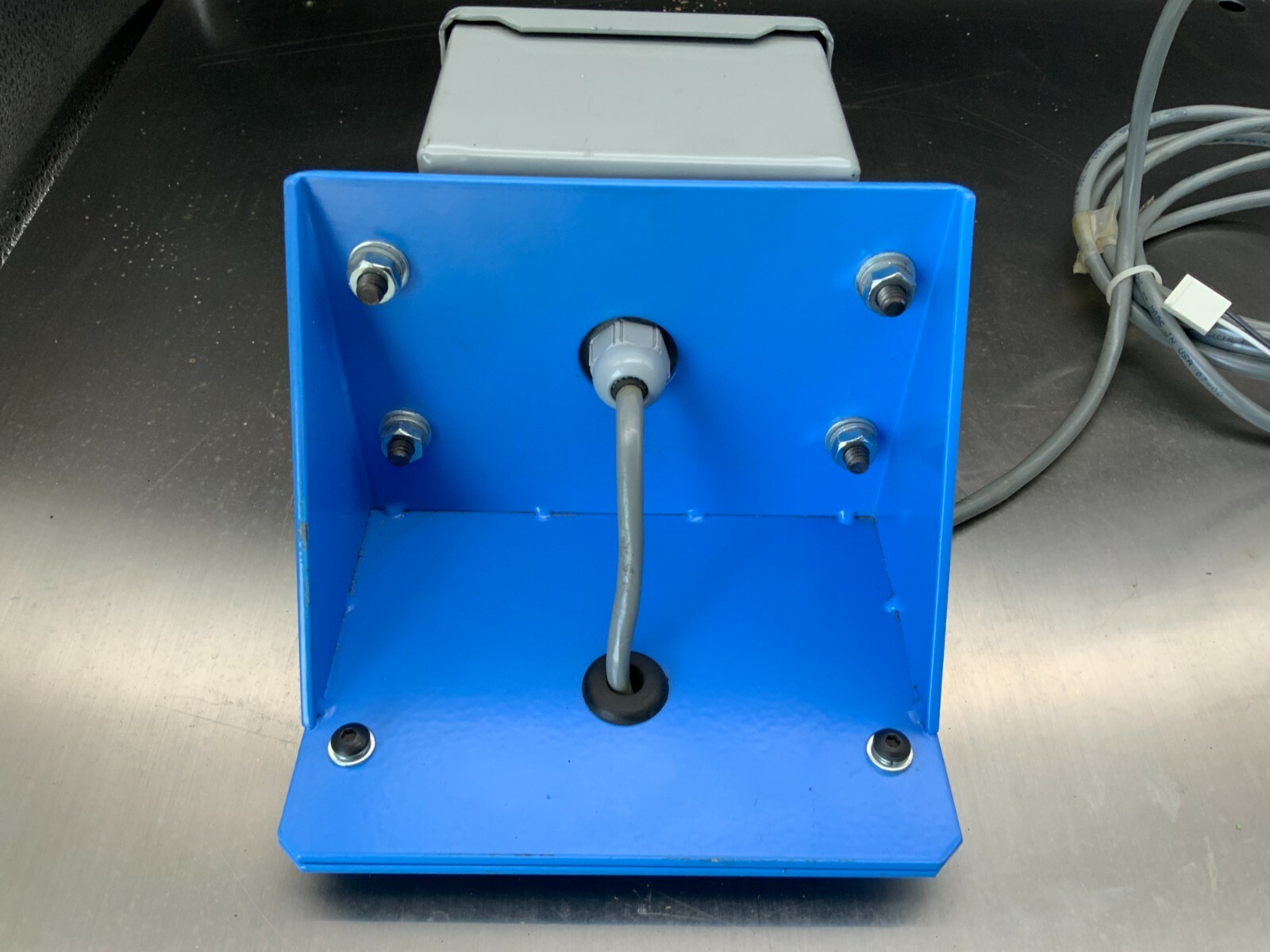 Hoffman Jam/Clear Pushbutton Switch with bracket