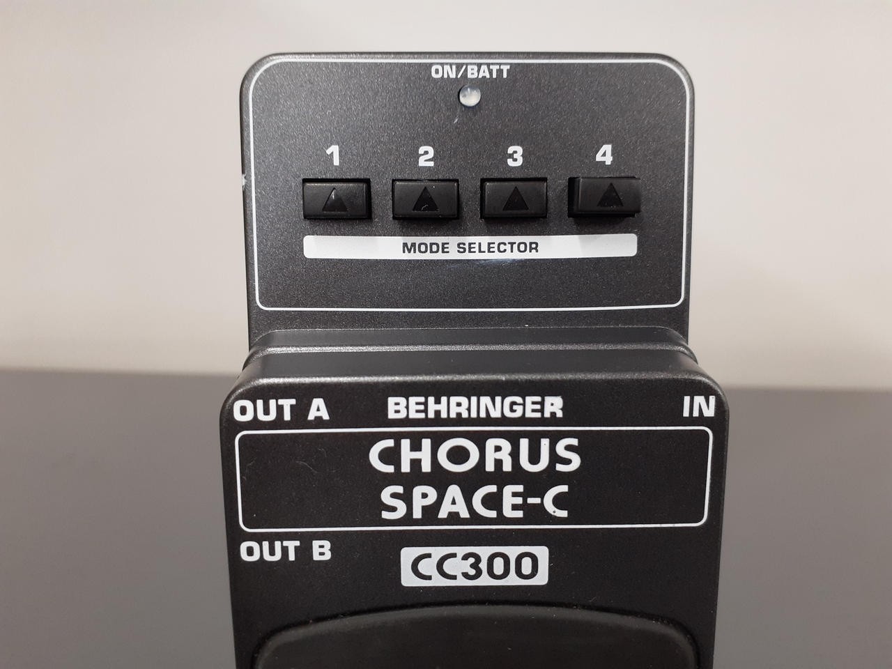 Behringer CC300 Chorus Space-C Guitar Effects Pedal Used