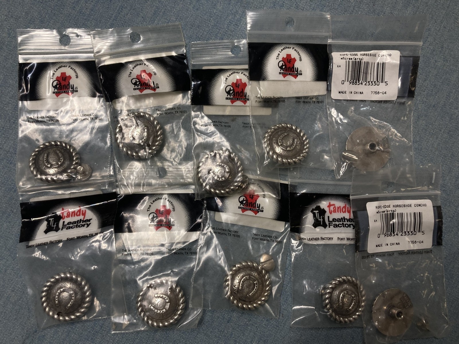 22 NOS TANDY SILVER ROPE EDGE HORSESHOE CONCHO LEATHER LEATHERWORKING ART CRAFTS