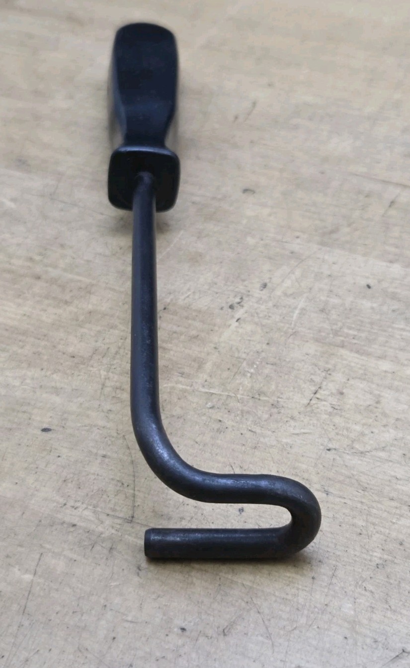 Vintage Snap On B1359A - Black Hard Handle Brake Spring Retainer Spring Tool