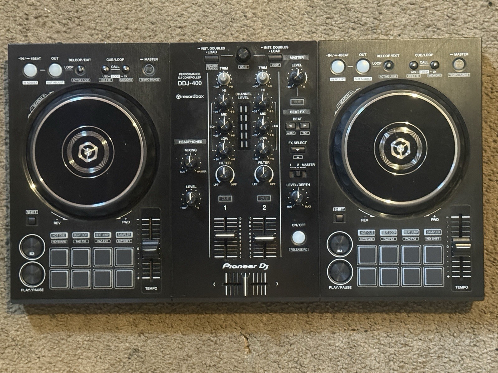 Pioneer DJ DDJ-400 2-Channel 2-Deck rekordbox Controller w/ Mixer, FX Black
