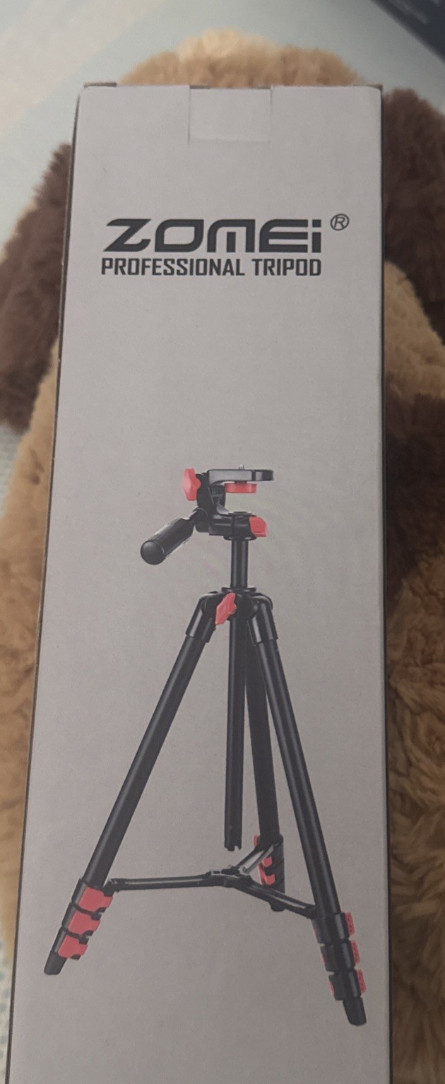 Zomei Professional Tripod New in Box