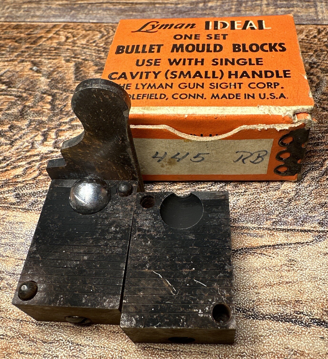 Vintage Lyman Ideal Bullet Mould Blocks Mold 445 716  round ball